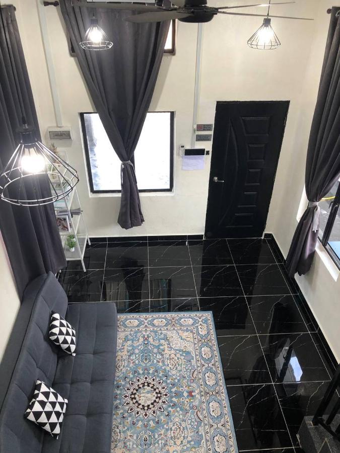 קמפונג קואלה בסוט Abe Cottage מראה חיצוני תמונה